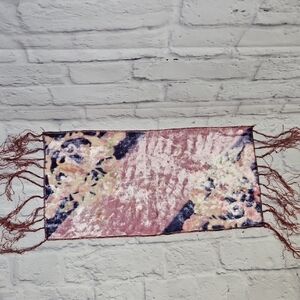 Elegant Pink and Cream Table Runner